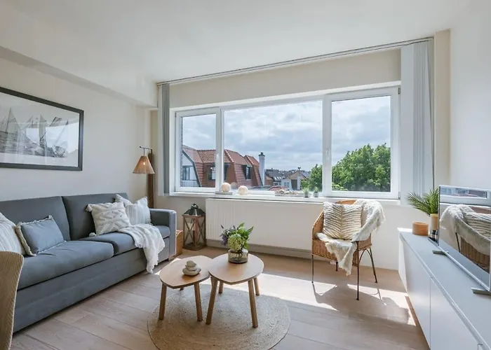 Huswell - Perfectly Located Luxurious Apartment In Knokke